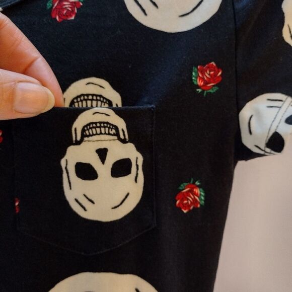 No boundaries top  - Picture 3 of 6